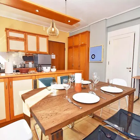 Pebbles And Sea At With Shared Pool * Mparmpati